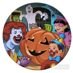 Y2K 2008 McDonald's Collectible Halloween plate